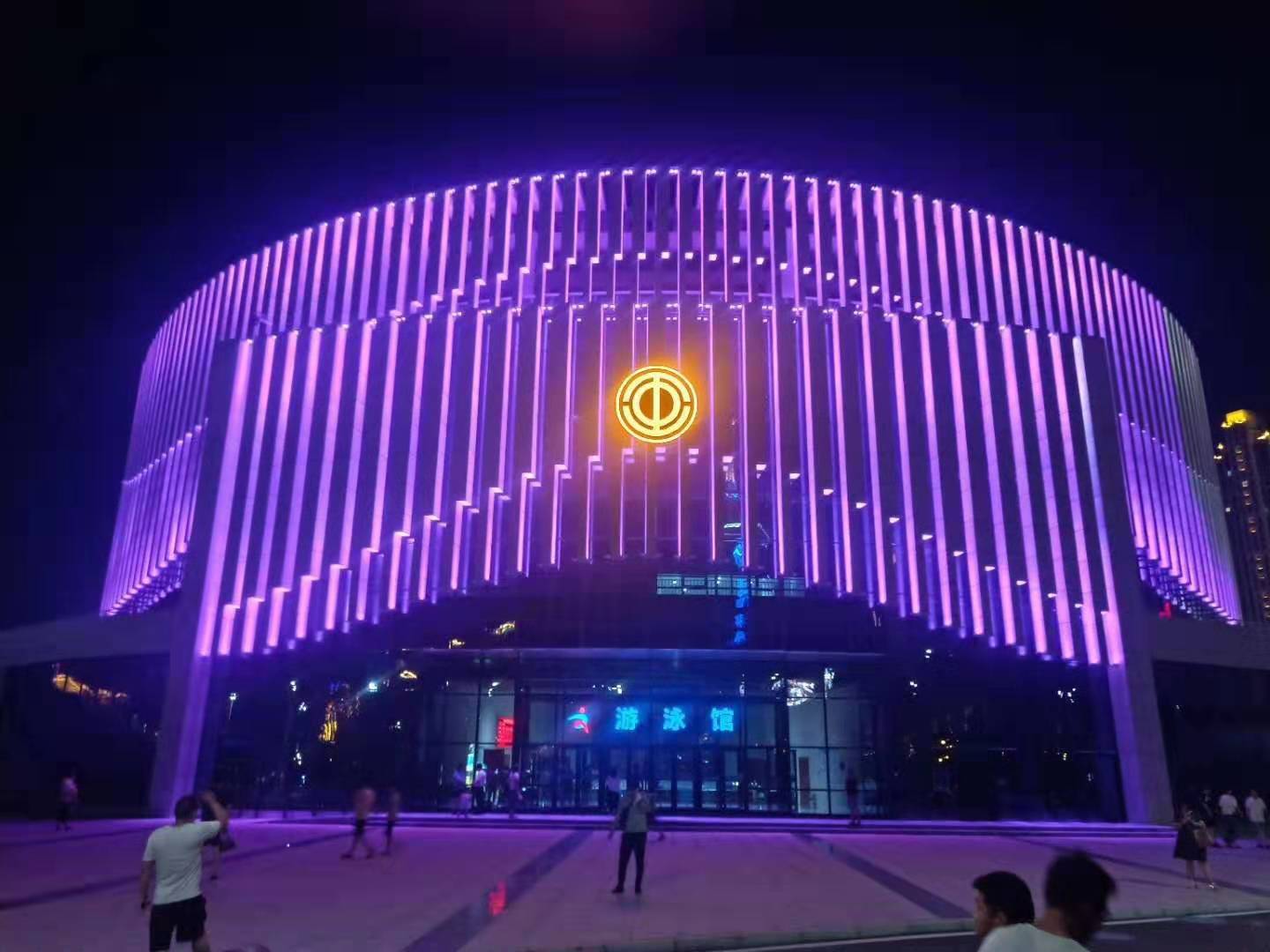 安陽市職工(gong)文化體育中心亮化工程(cheng)