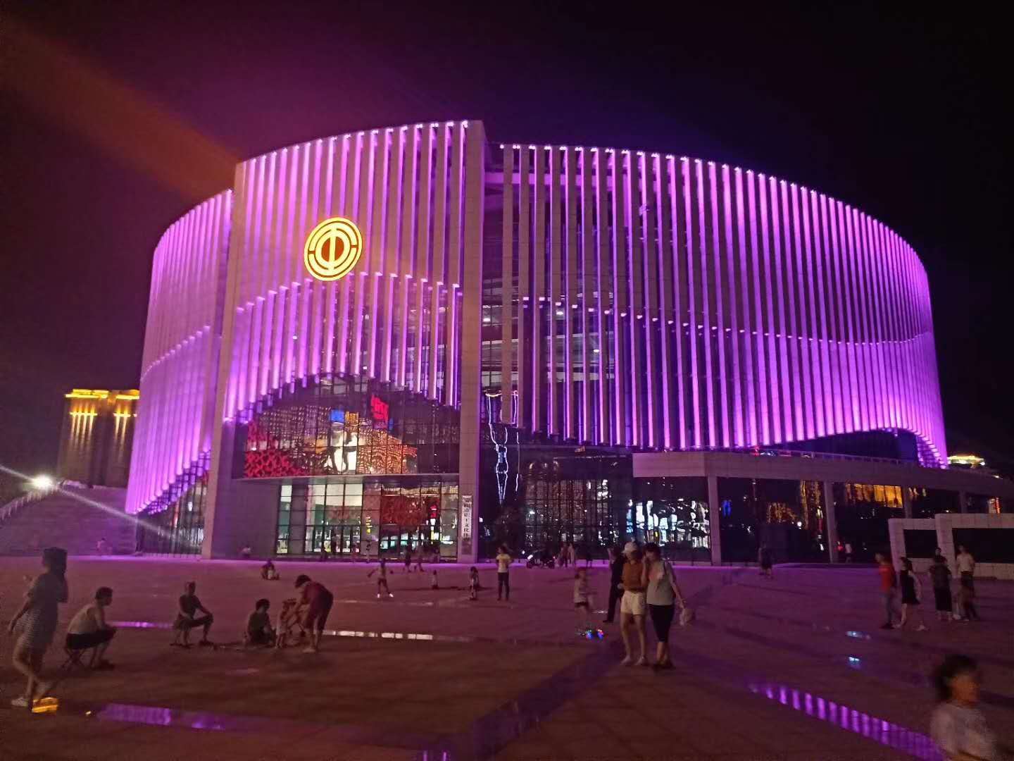 踐行工匠精神，我(wo)們繼續砥礪前行